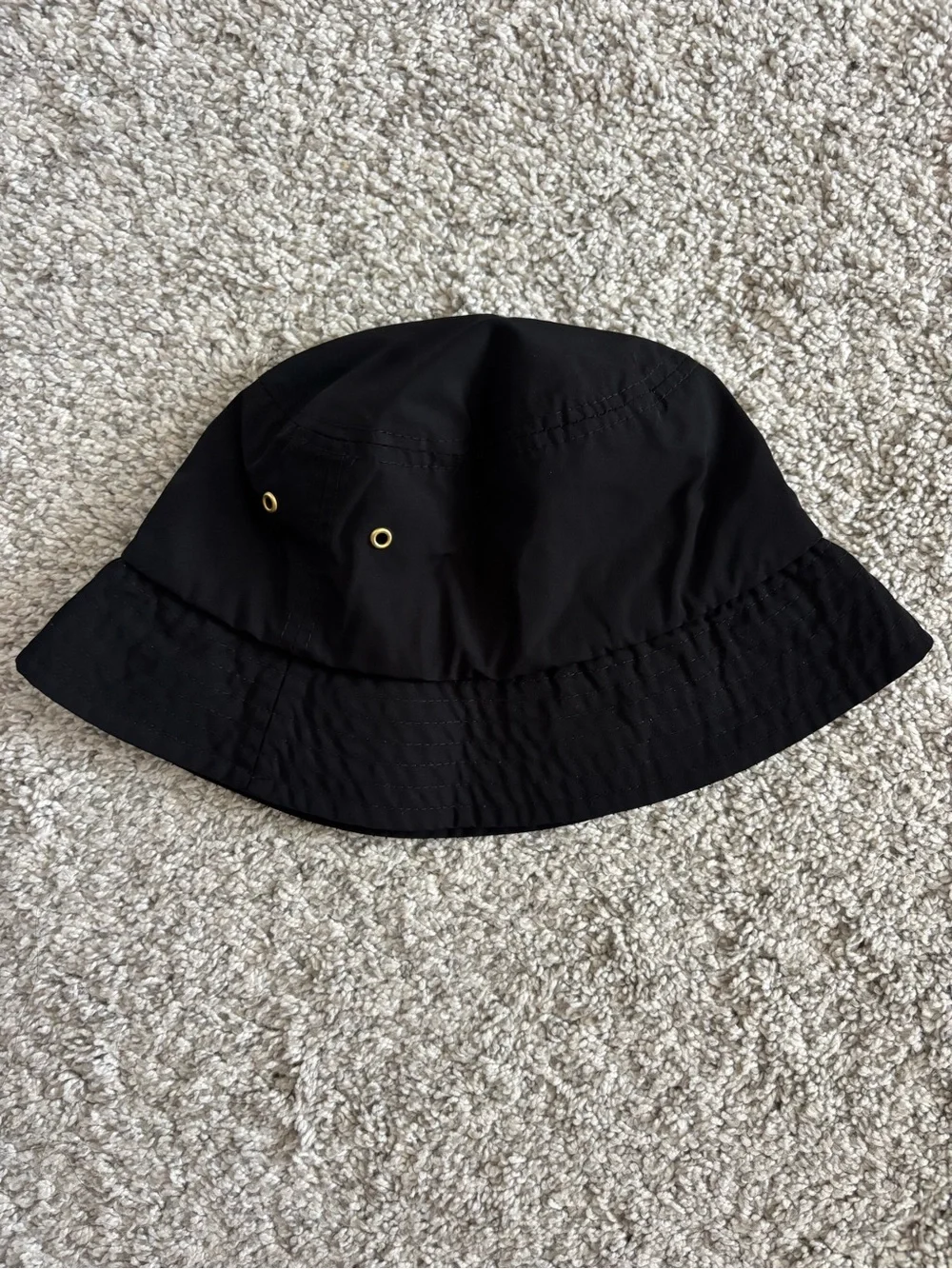 kids black bucket hat